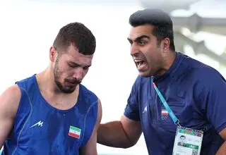 نورانی باخت و حذف شد