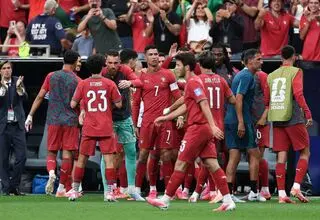 جشنواره گل پرتغال مقابل ازبکستان