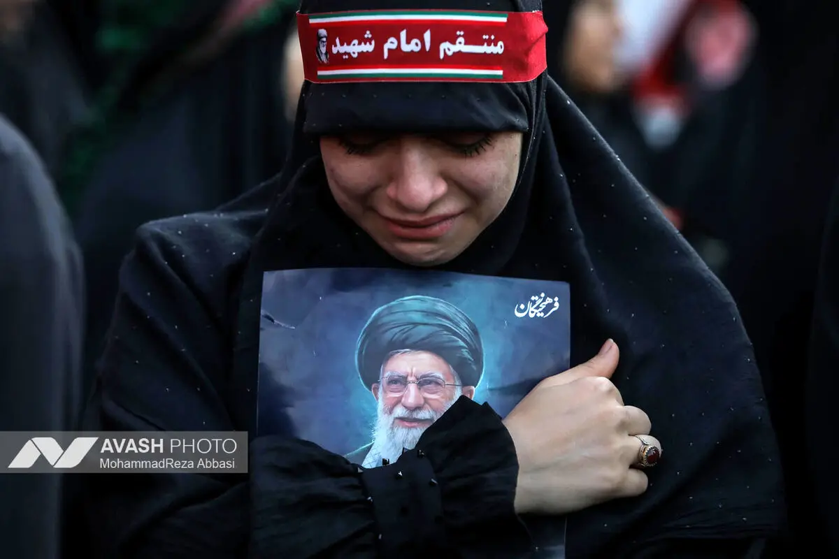مراسم تشییع پیکر مطهر رهبر شهید انقلاب در تهران - ۲