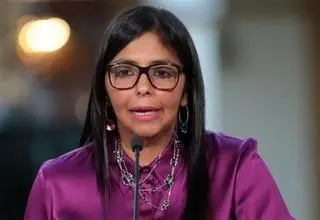 رئیس جمهور موقت ونزوئلا: اظهارات وزیر خزانه‌داری آمریکا توهین‌آمیز است