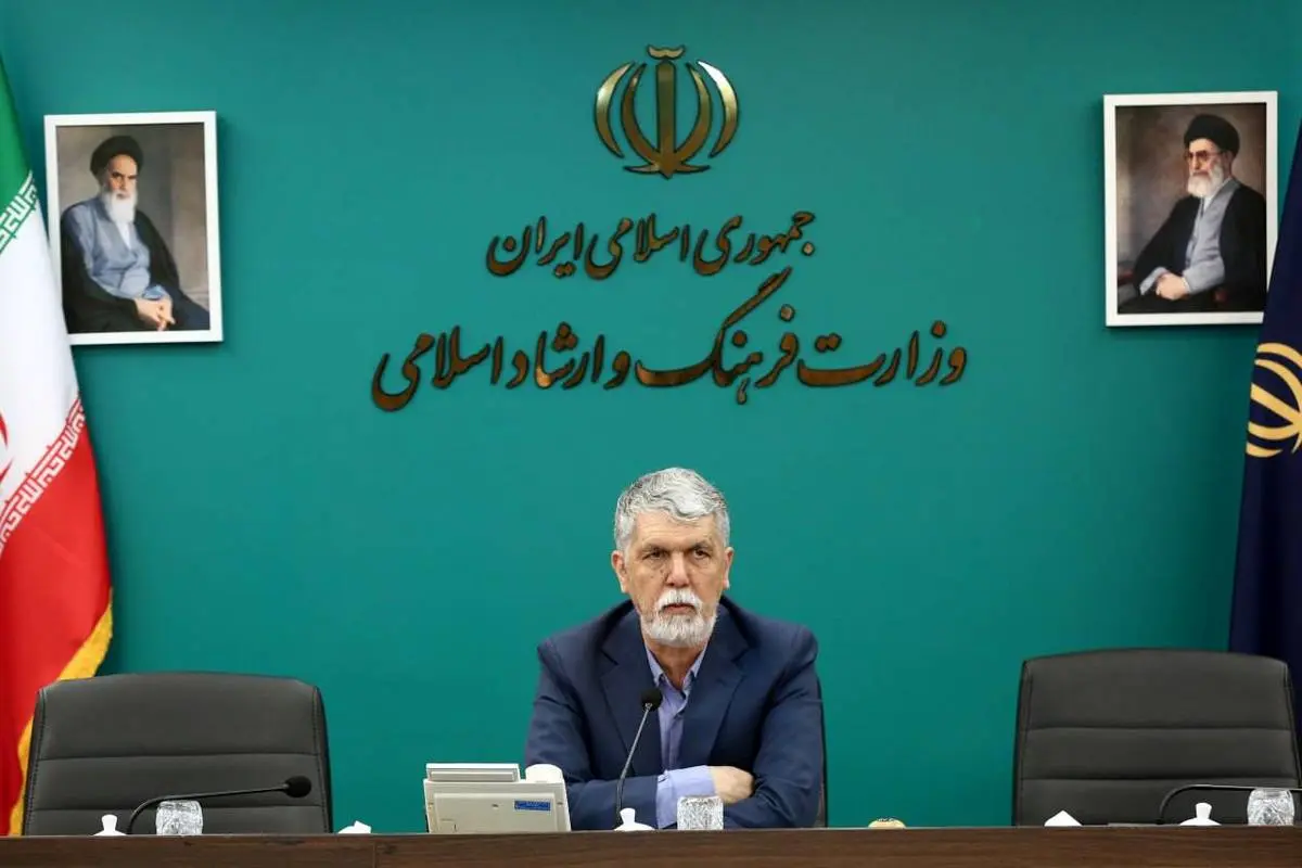 وزیر فرهنگ  و سرپرست اداره کل هنرهای نمایشی روز خبرنگار را تبریک گفتند