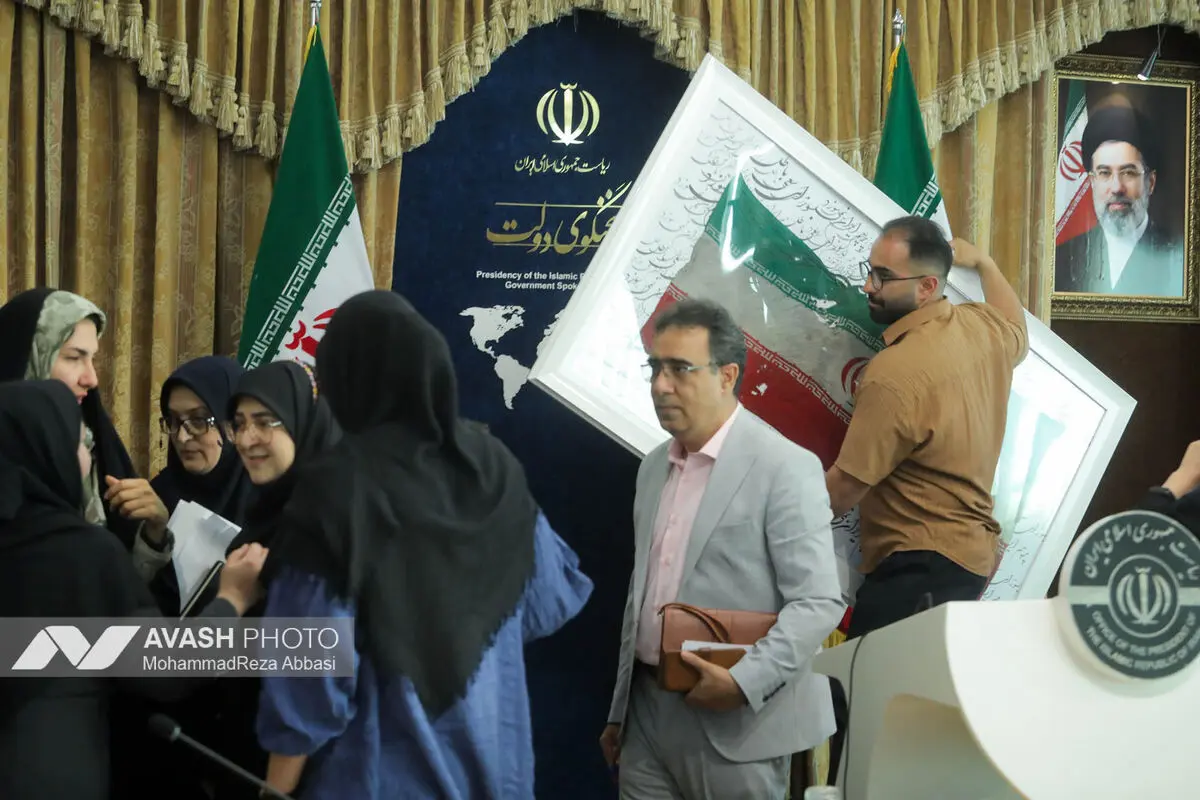 نشست سخنگوی دولت 