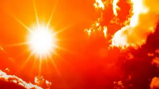 کف خیابان‌های تهران داغ‌تر از کویر لوت!