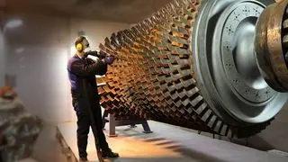 ادامه روند عملیات تعمیرات واحد‌های نیروگاهی