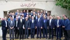 صبحانه کاری پزشکیان با اعضای اتاق بازرگانی استان کرمانشاه