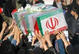 تشییع پیکر یک پاسدار در شیرنگ