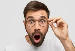 بالا رفتن از آسمان‌خراش ۵۰۸ متری بدون طناب ایمنی!