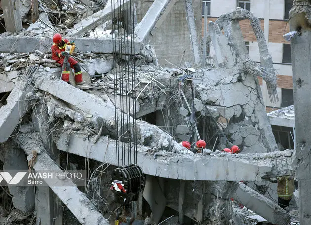 ابطال اقامت جمعی از ایرانیان در امارات با ۳۰ روز فرصت برای خروج/ حمله به خیابان‌های  مسعودیه، خسروپرویز و سهروردی در تهران + فیلم و عکس