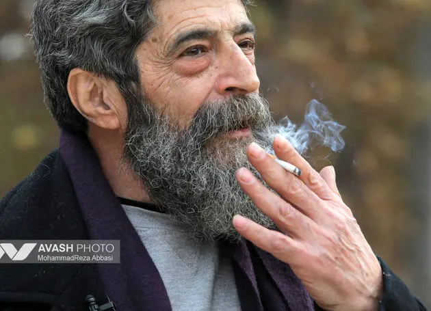 یک باور جادویی درباره دختران ایران و نقاشی‌های خودم دارم/ از حافظ تا نیما، هیچ شاعری حضور مستمر در زندگی ایرانیان ندارد