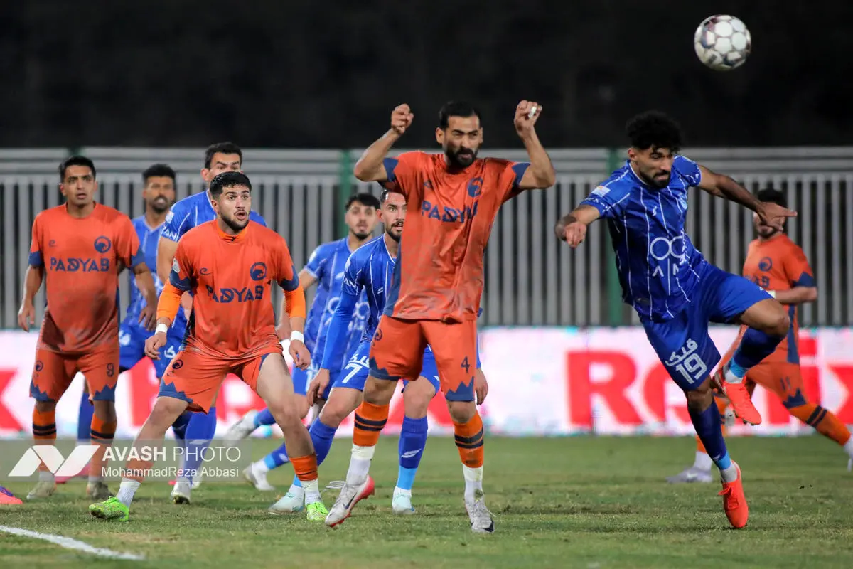 جام حذفی فوتبال ایران - استقلال و پادیاب