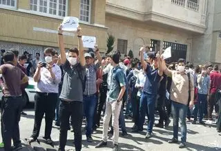 کودک معترض، مجرم امنیتی نیست