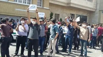 کودک معترض، مجرم امنیتی نیست