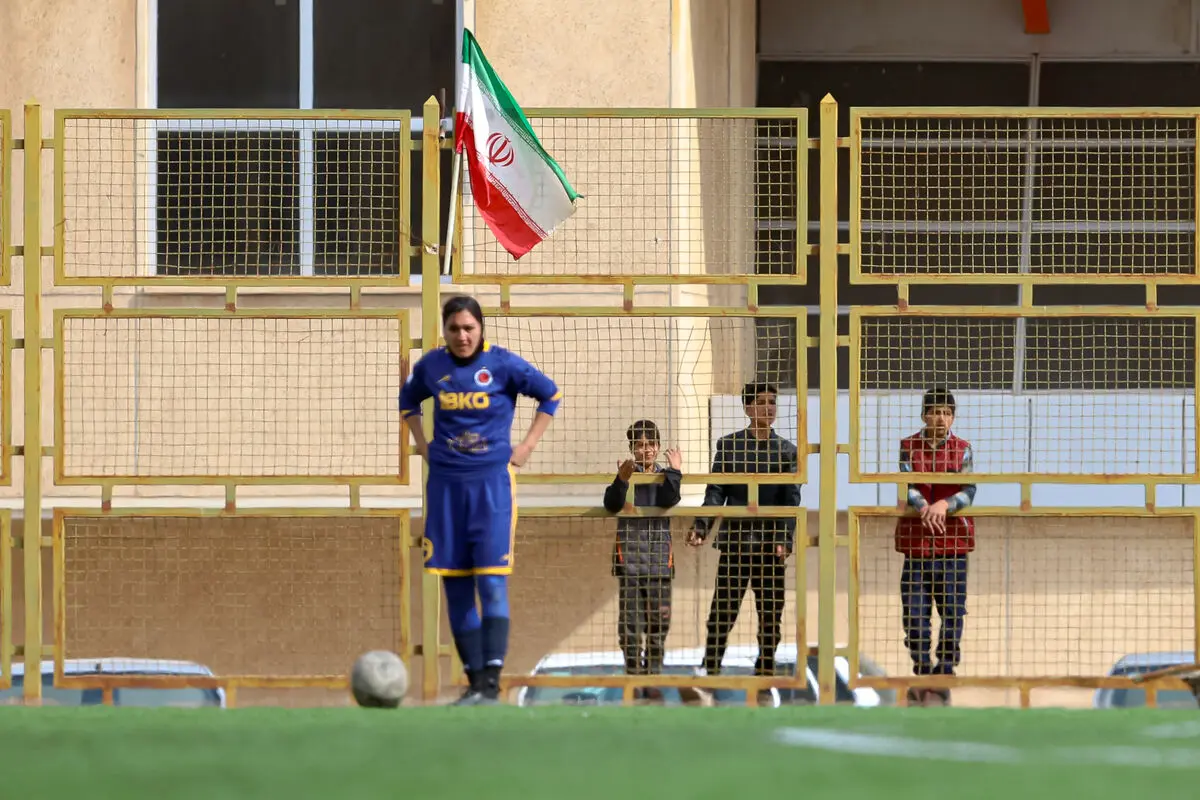 فوتبال زنان، خاتون بم و سپاهان