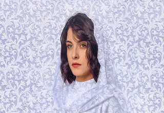 فاطمه مسعودی‌فر نخستین موتورسوارِ زن سینمای ایران شد/ فیلم