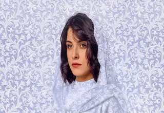 فاطمه مسعودی‌فر نخستین موتورسوارِ زن سینمای ایران شد/ فیلم