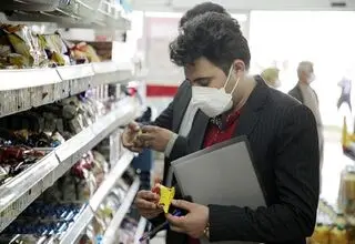  انبارها از کالاهای ضروری پر است؛ کمبود نداریم