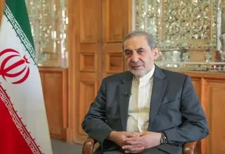 ولایتی: حملات آمریکا و رژیم صهیونیستی به ایران نقض صریح قواعد حقوق بین‌الملل است