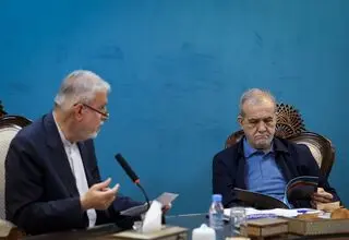 گزارش صالحی امیری به پزشکیان درباره میزان خسارات وارده به اماکن تاریخی و فرهنگی کشور