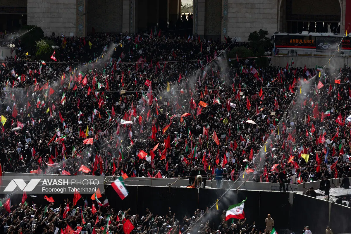نخستین روز مراسم وداع با رهبر شهید انقلاب - ۳