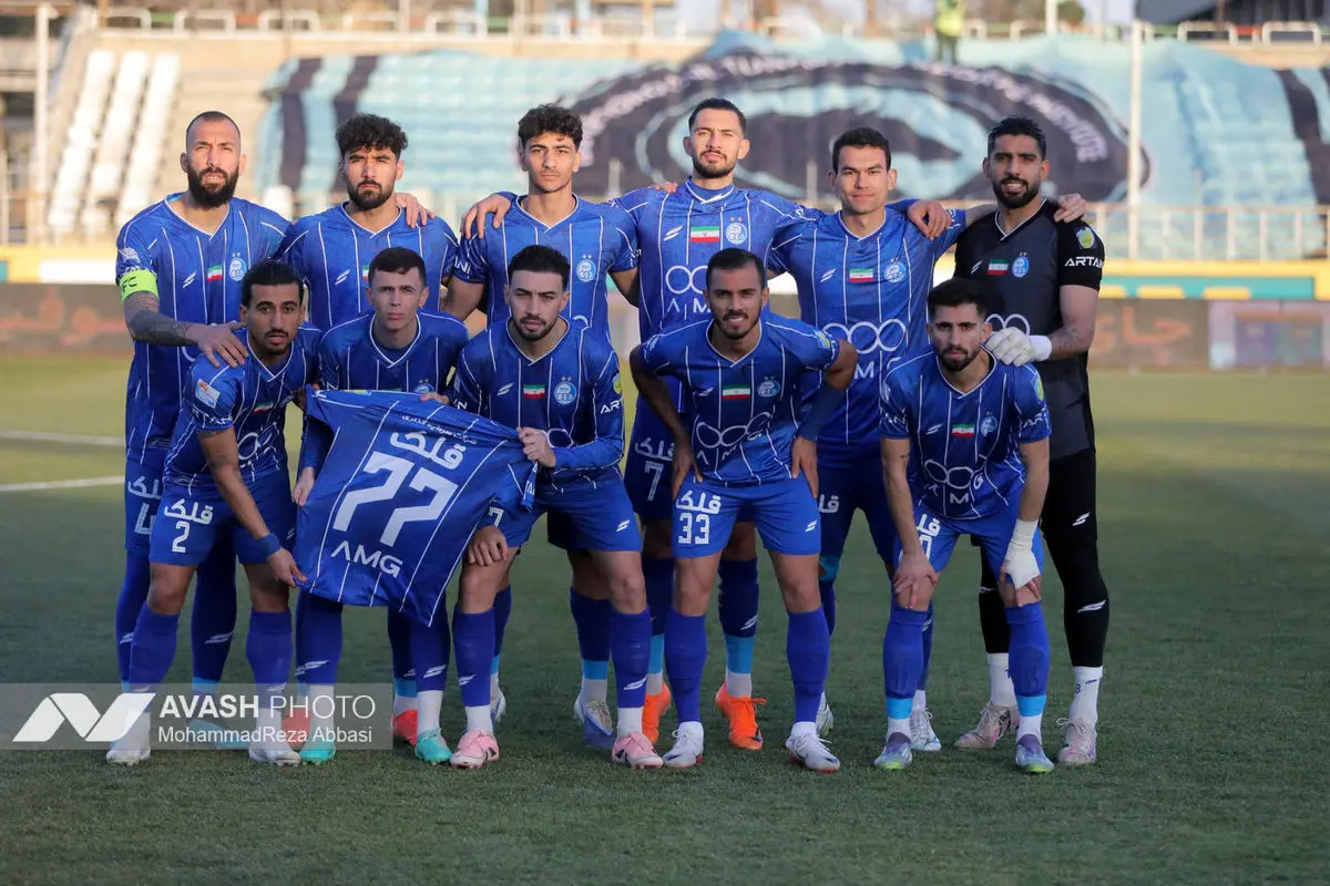 دیدار تیم های فوتبال استقلال تهران و پیکان