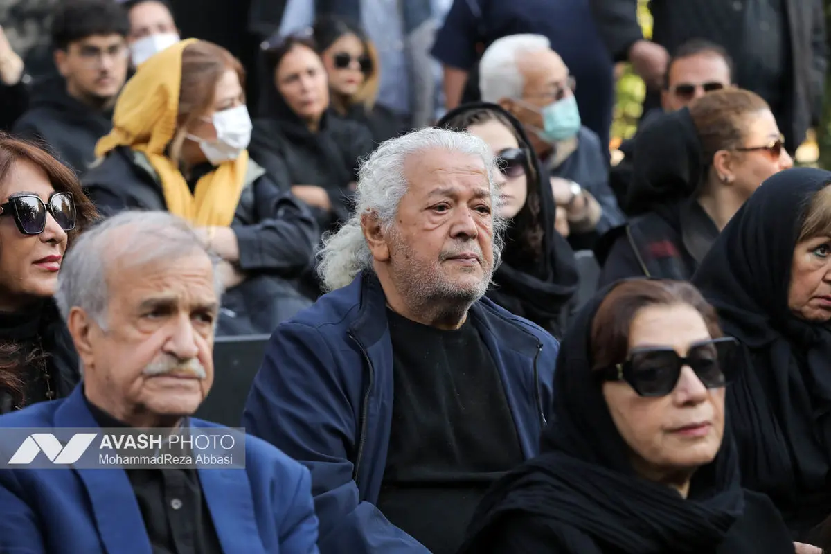 مراسم تشییع پیکر هادی مرزبان