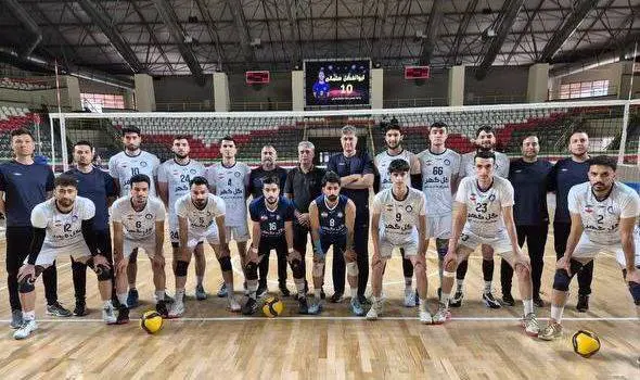 تیمداری گلخانه ای در لیگ یک والیبال