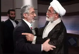 تماس تلفنی کروبی با میرحسین موسوی در بیمارستان