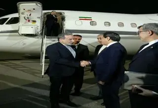 عراقچی وارد باکو شد 