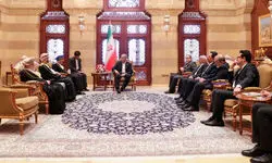 تأکید پزشکیان بر تقویت مناسبات ایران و عمان در جهت تامین منافع مشترک