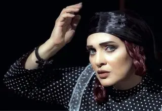 بیوگرافی رویا نونهالی بازیگر نقش راموس در سریال «روشنایی شب»/ تصاویر خارج از سریال