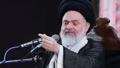 امام جمعه قم: انقلاب را روحانیت نگه داشته حالا می گویند چه فایده ای دارد؟