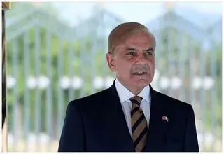 نخست‌وزیر پاکستان وارد تهران شد

