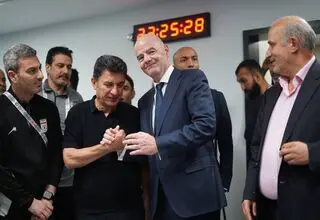 قلعه‌نویی در بن‌بست!