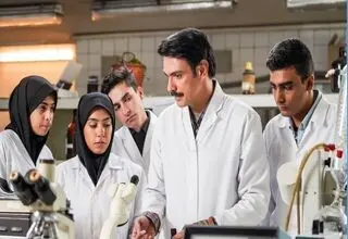 نقشی را بازی می‌کنم که مردمم دوست داشته باشند