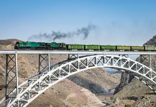 انتقال مسافران از مسیر جاده‌ها پیگیری شود