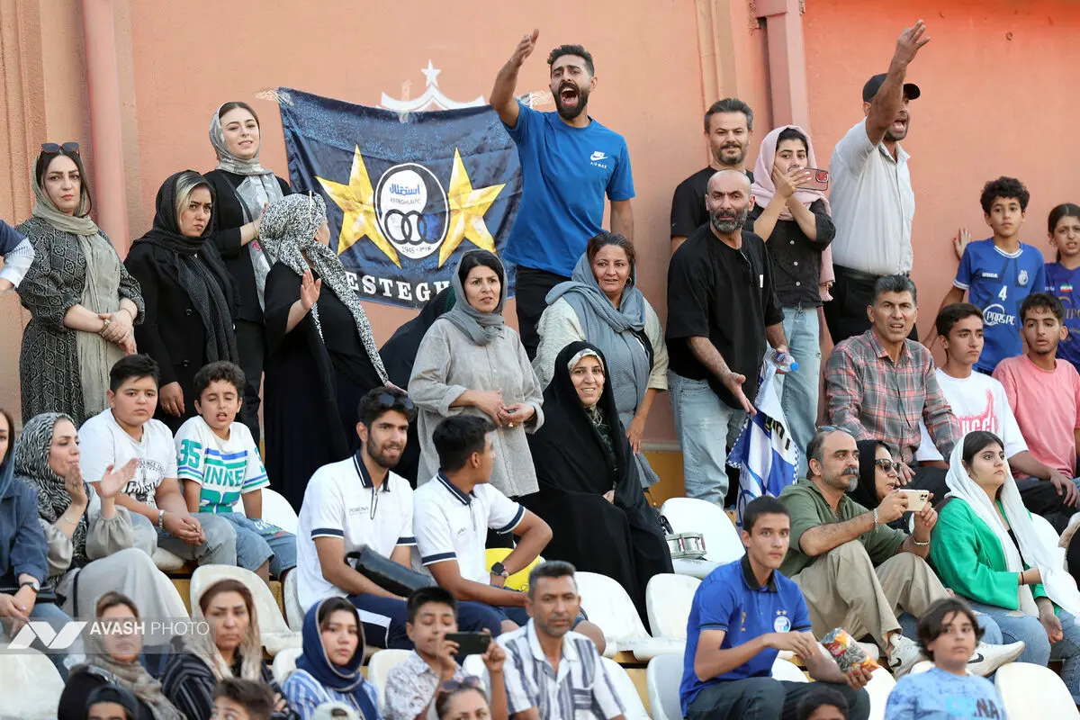 نونهالان استقلال و پرسپولیس