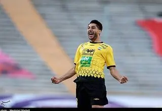 محبی در سپاهان می‌ماند