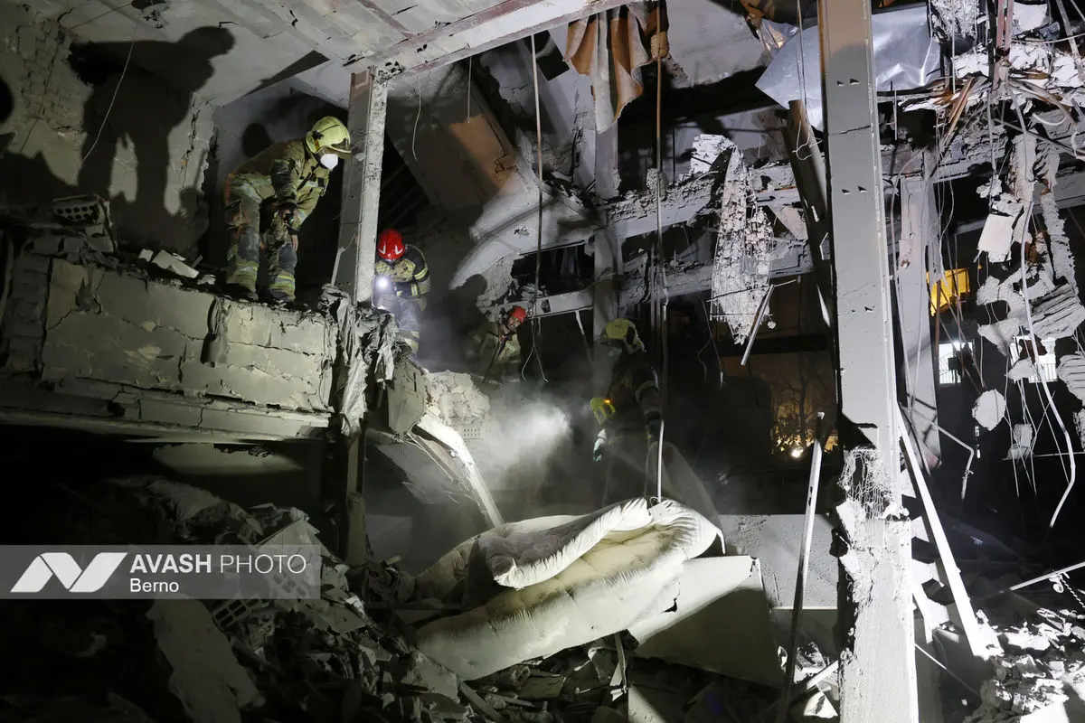 حملات شبانه آمریکایی - اسرائیلی به مناطق مسکونی تهران