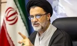 نبویان: تنگه هرمز با افسانه‌سرایی و هالیوودبازی باز نخواهد شد