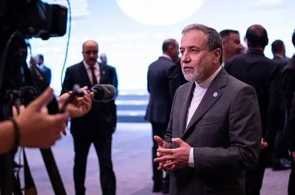 عراقچی: حملات صهیونیستی به تاسیسات تولید مواد شیمیایی صنعتی ایران میتواند منجر به فاجعه شود