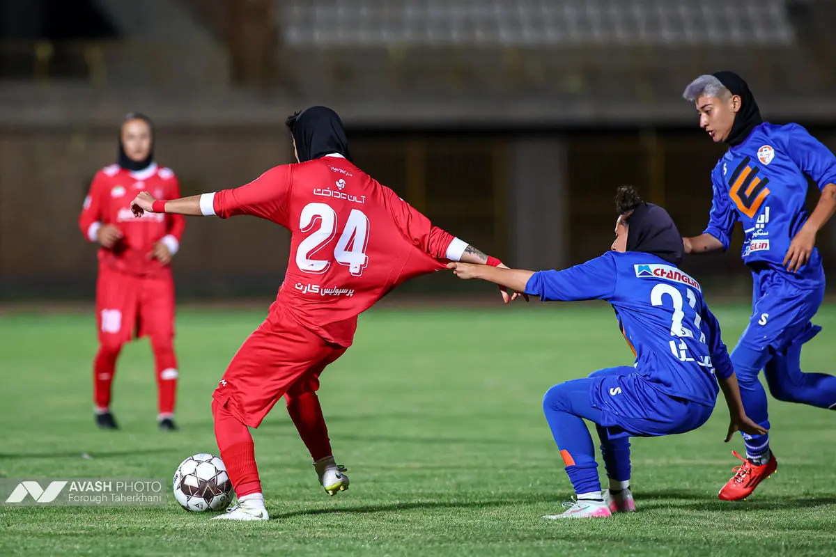 لیگ برتر فوتبال زنان- ایستا البرز و پرسپولیس