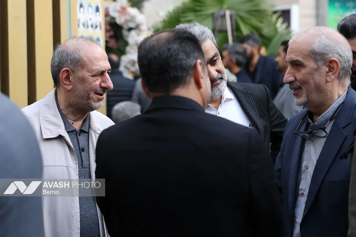 مراسم یادبود زرین احمدی‌نژاد در مسجد جامع نارمک