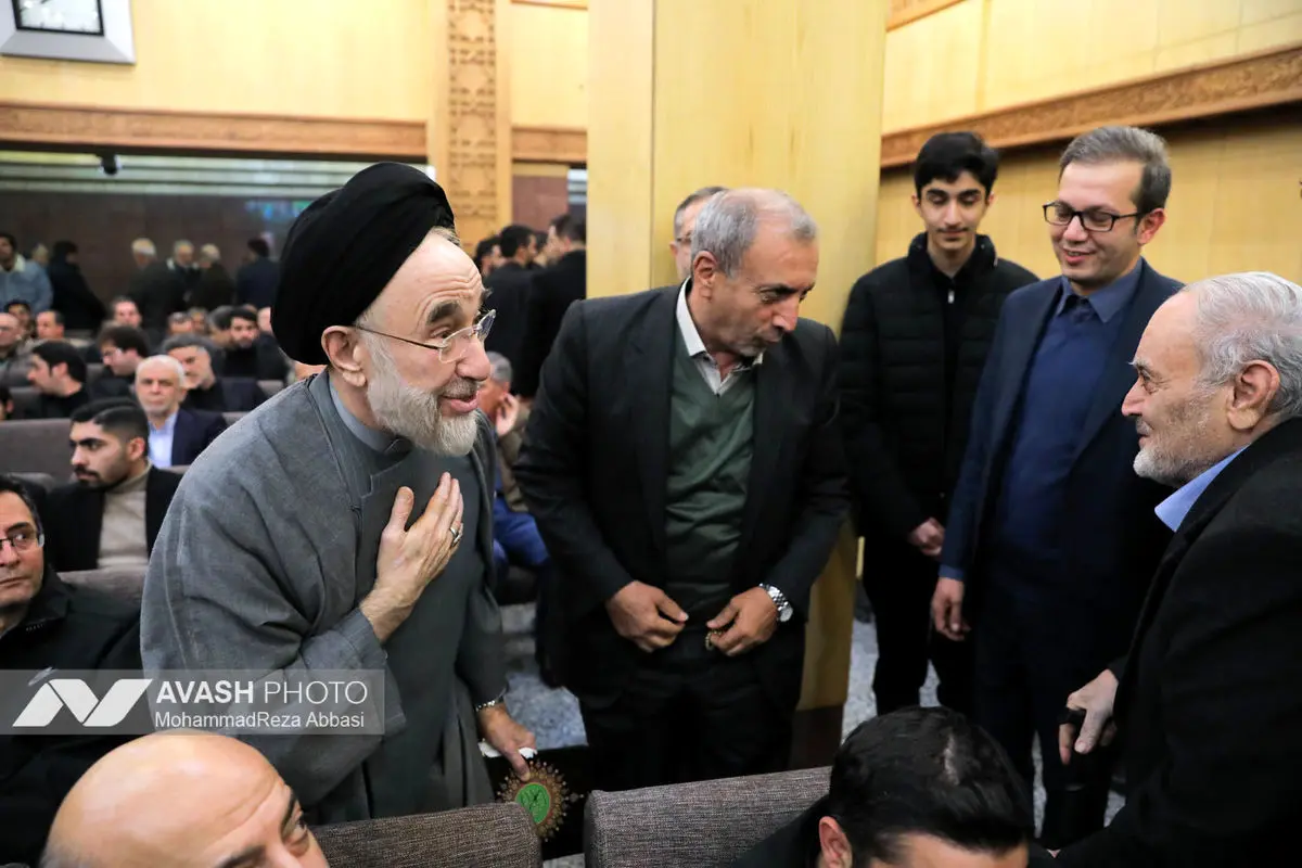 مراسم ترحیم اشرف بروجردی