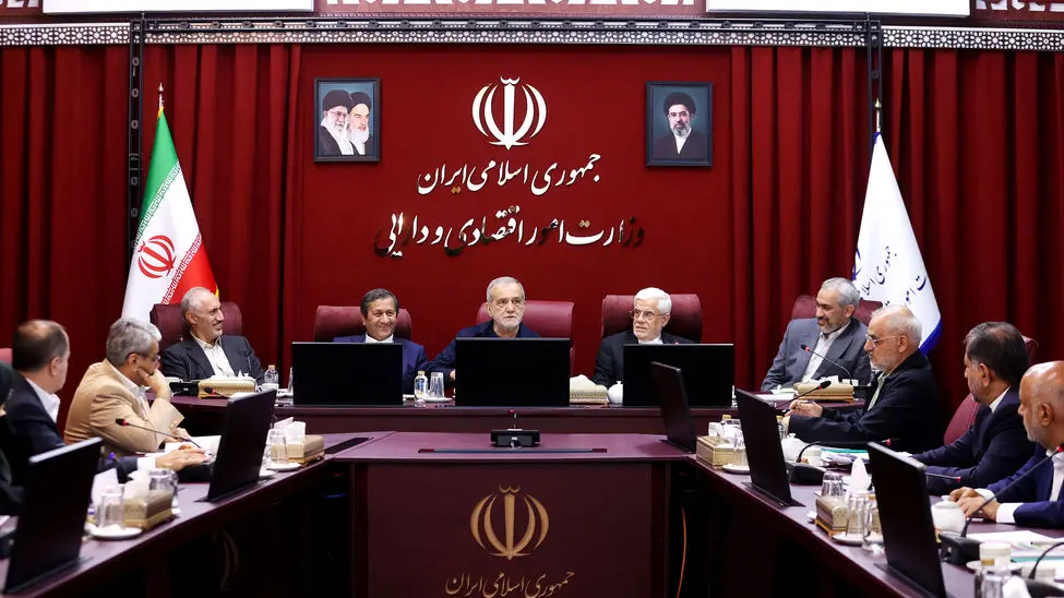 پزشکیان: صداوسیما نباید با تحلیل‌های غیرمستند عملکرد دولت را سیاه‌نمایی کند