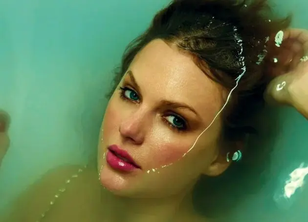«The Life of a Showgirl»، دوازدهمین آلبوم تیلور سوئیفت منتشر شد