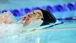 راهیابی هومر عباسی به نیمه‌نهایی ۵۰ متر کرال پشت