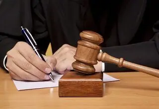 حکم مشابه کمیته انضباطی علیه سروش رفیعی و خداداد عزیزی