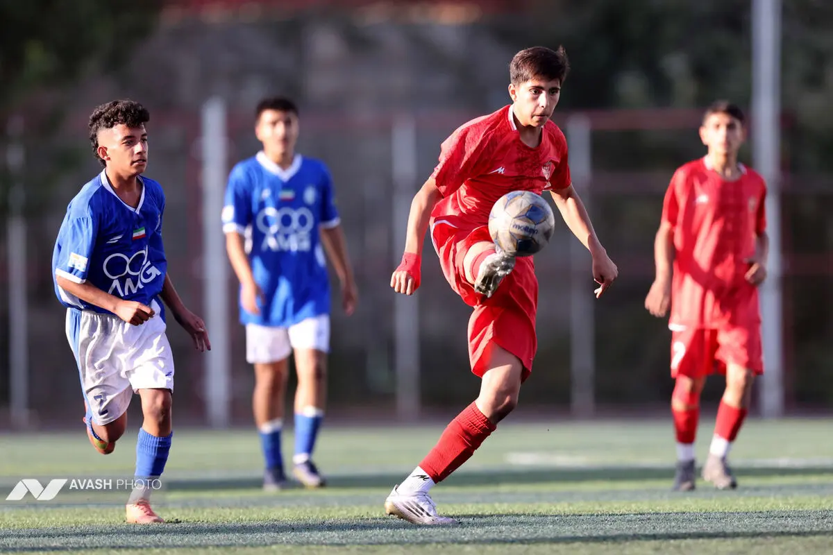 نونهالان استقلال و پرسپولیس