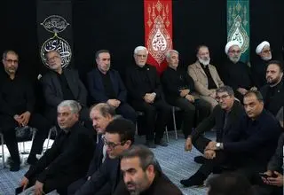 حضور عارف در مراسم گرامیداشت شهدای سرافراز کشور