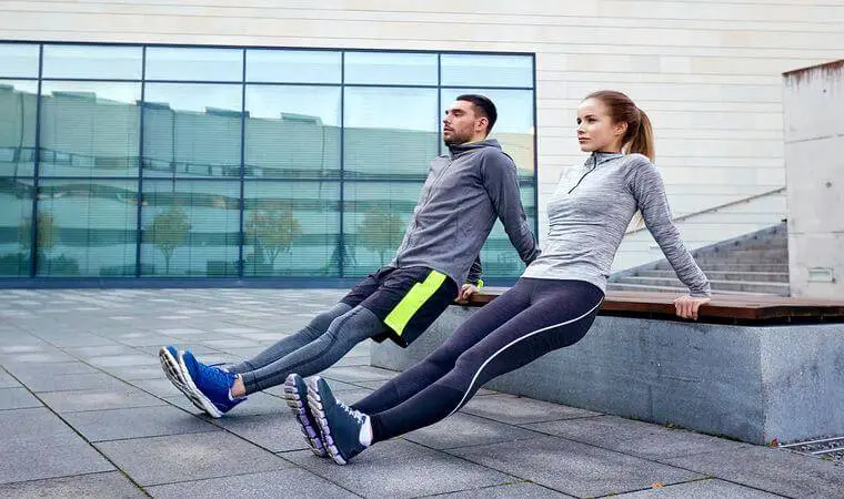 ۷ عادت صبحگاهی برای کاهش وزن؛ توصیهای از متخصصان تغذیه